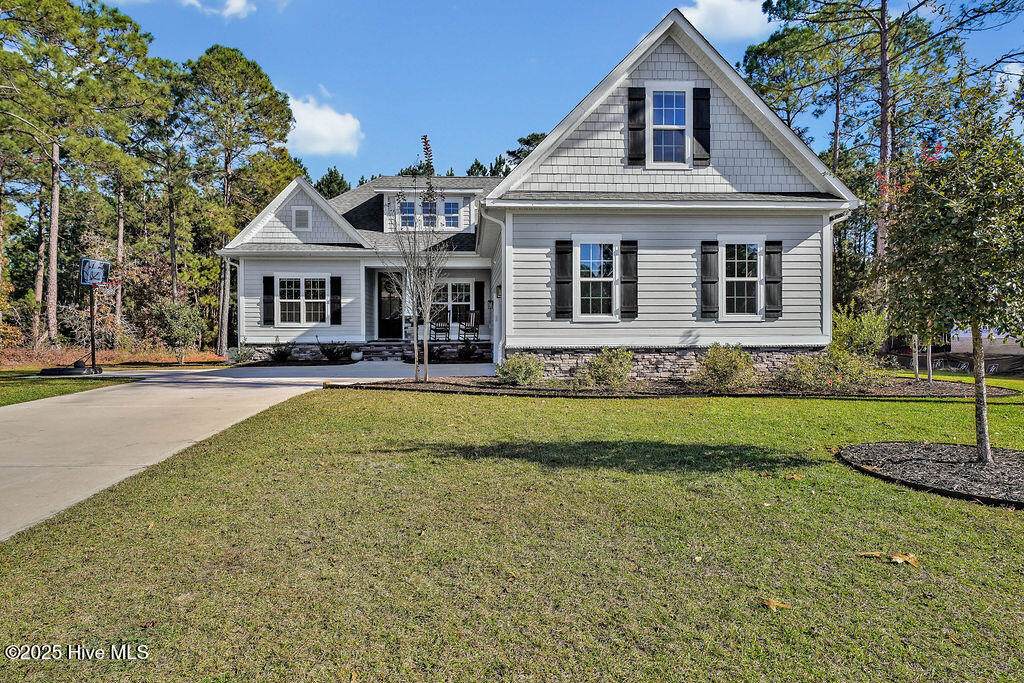 717 Breezewood Drive - Photo 1