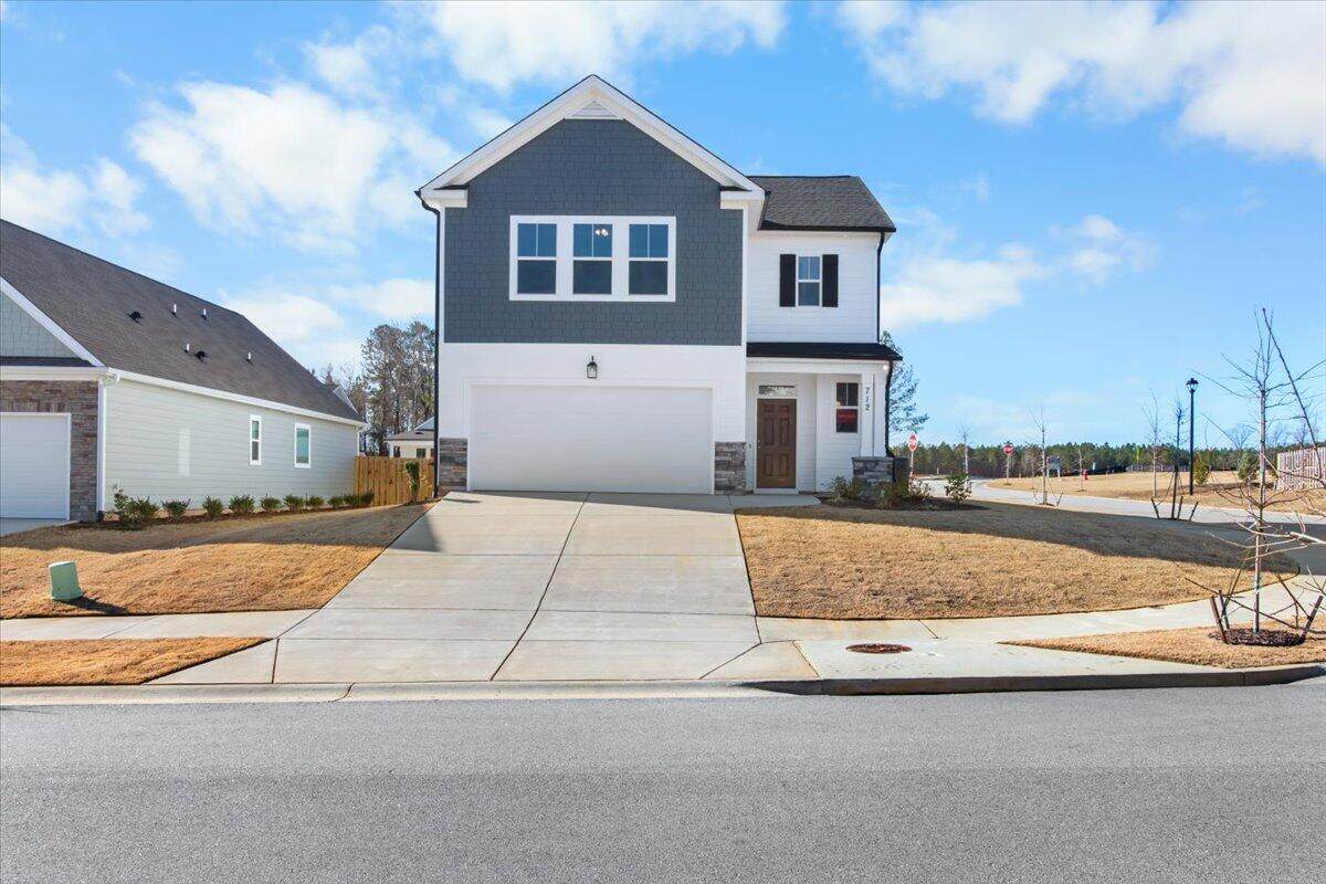 712 Woodvine Drive - Photo 1