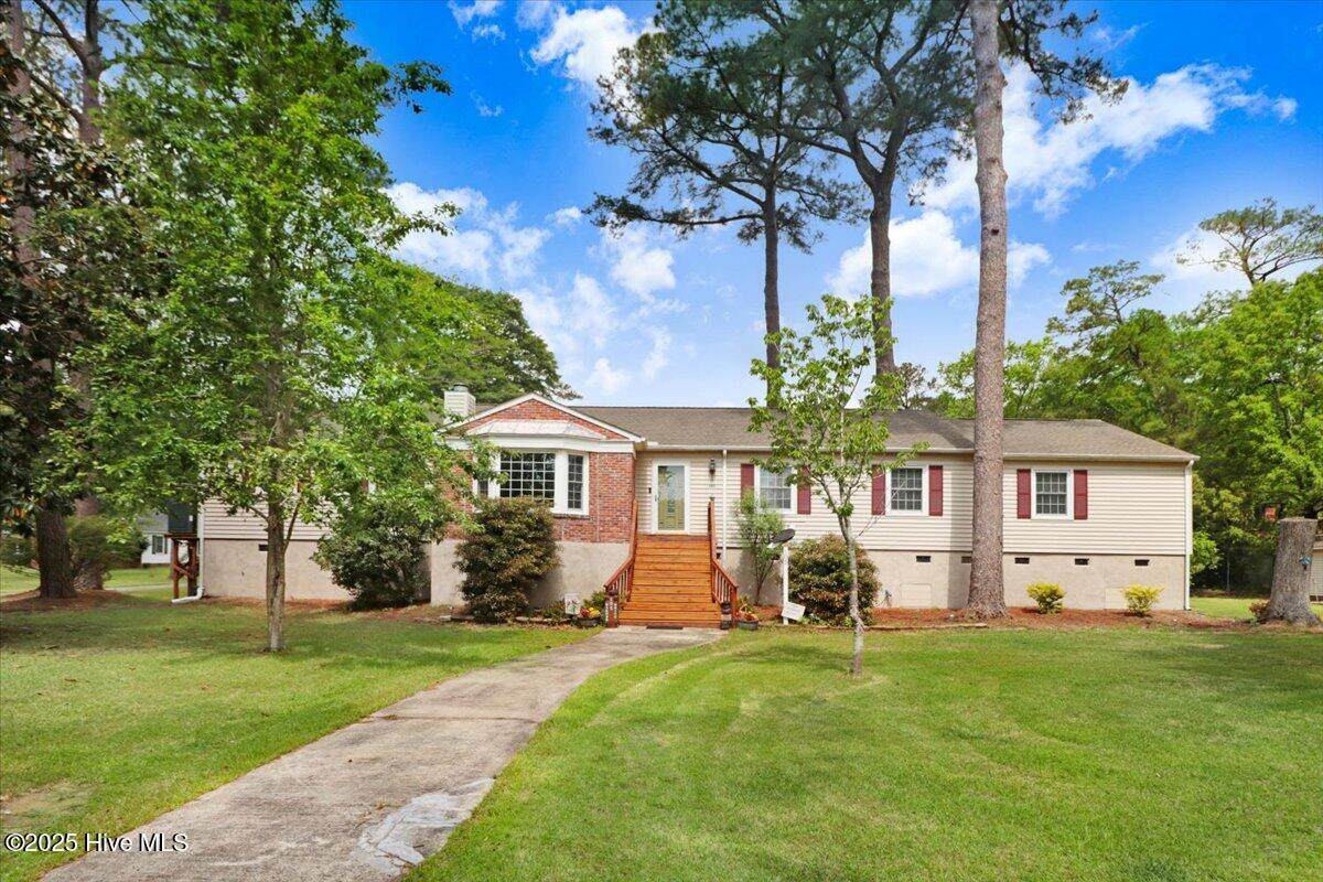 105 Harbor Drive - Photo 1