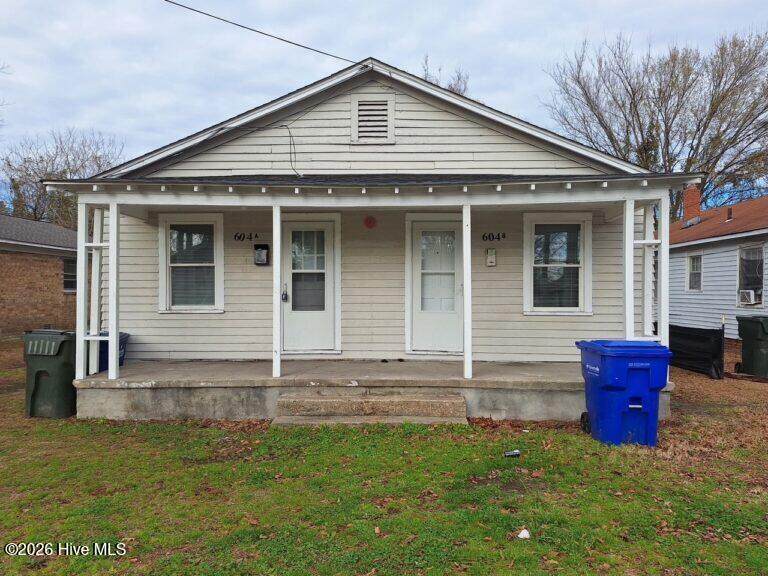 604 Hudson Street - Photo 1