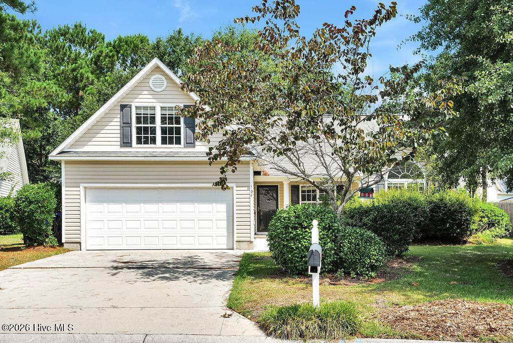 104 Grasmere Court - Photo 1