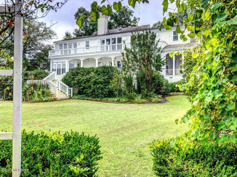2345 Ocean Point Drive, Wilmington, NC 28405 (MLS #100001867) :: Century 21 Sweyer & Associates