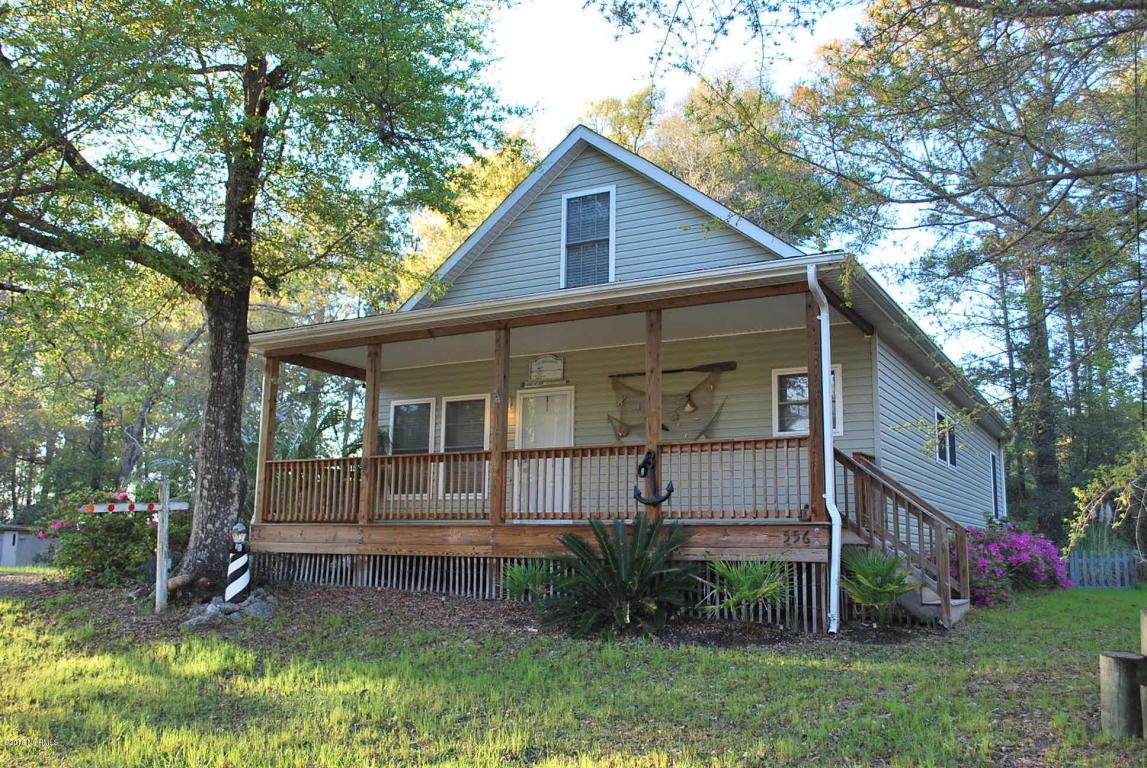 556 Beachview Drive - Photo 1
