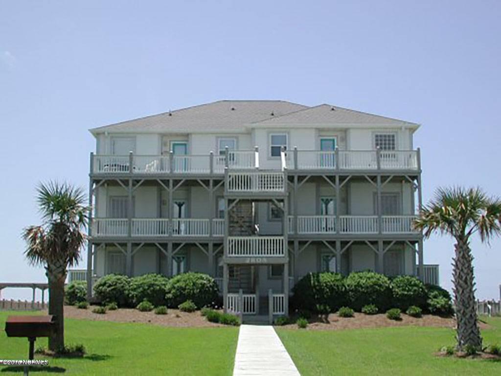 2913 Pointe West Drive - Photo 1