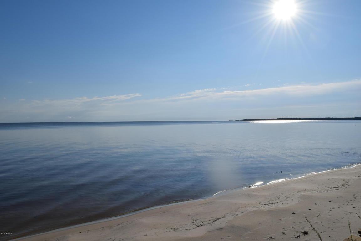 508 Sandy Point Drive - Photo 1