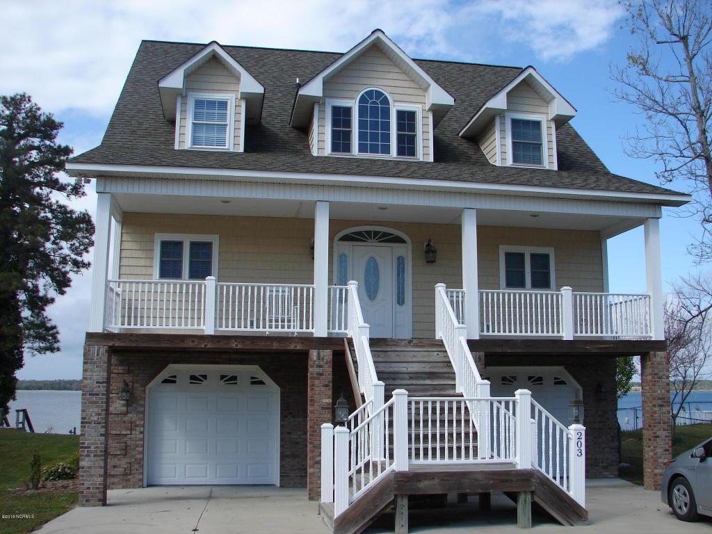 203 Riverside Drive - Photo 1