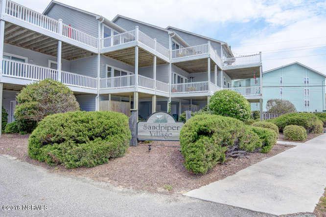 102 Sandpiper Lane 1B, Surf City, NC 28445 (MLS #100012004) :: Century 21 Sweyer & Associates
