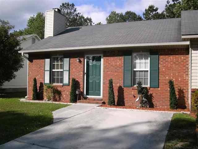 202 Deer Creek Drive, Jacksonville, NC 28546 (MLS #100014270) :: Century 21 Sweyer & Associates