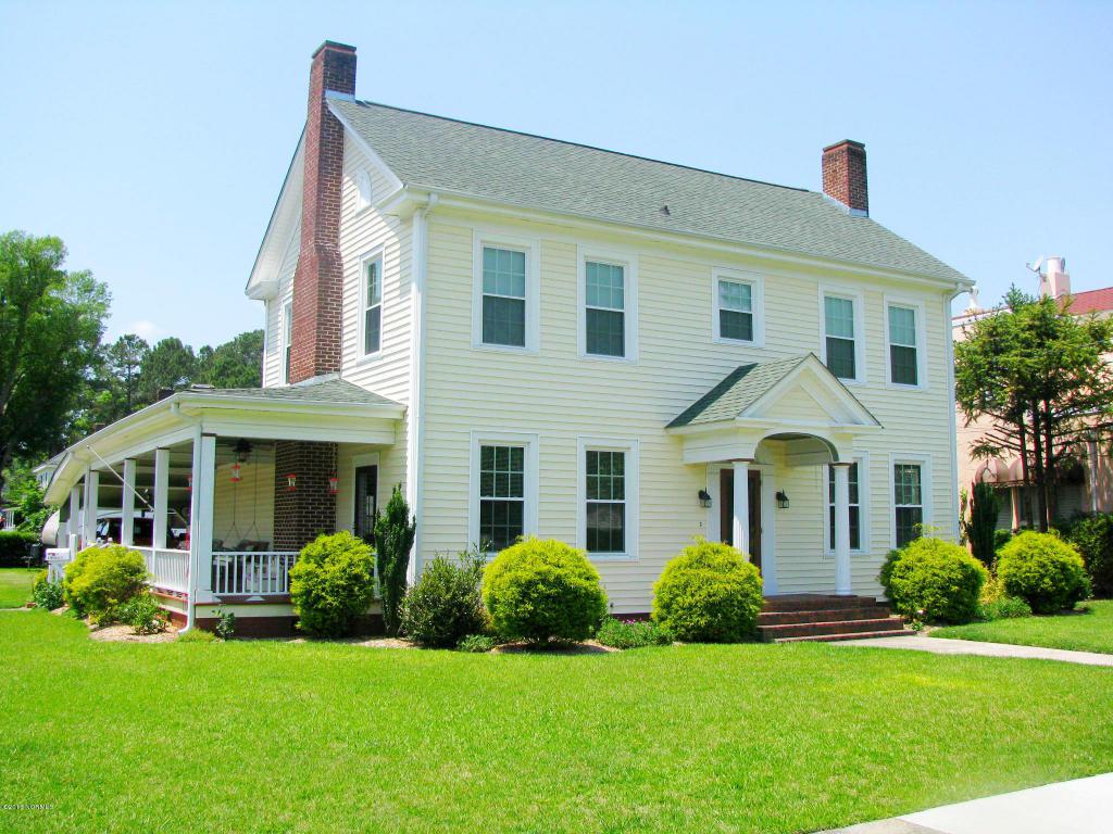 301 N Smithwick Street, Williamston, NC 27892 (MLS #100014857) :: Century 21 Sweyer & Associates