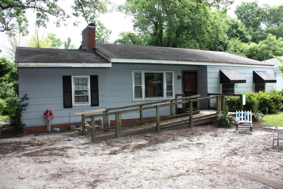 2709 2nd Street - Photo 1