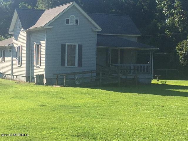 9856 N College Street, Clarkton, NC 28433 (MLS #100017695) :: Century 21 Sweyer & Associates