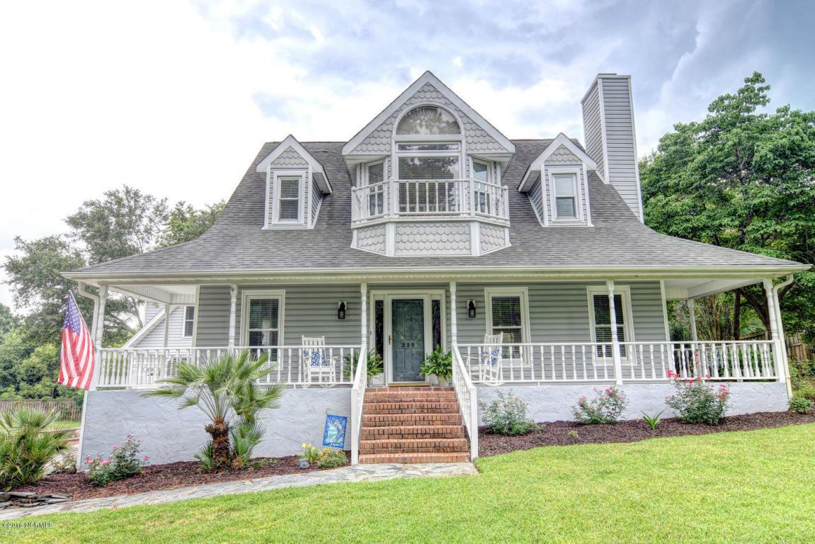 219 Inlet Drive, Wilmington, NC 28411 (MLS #100018180) :: Century 21 Sweyer & Associates