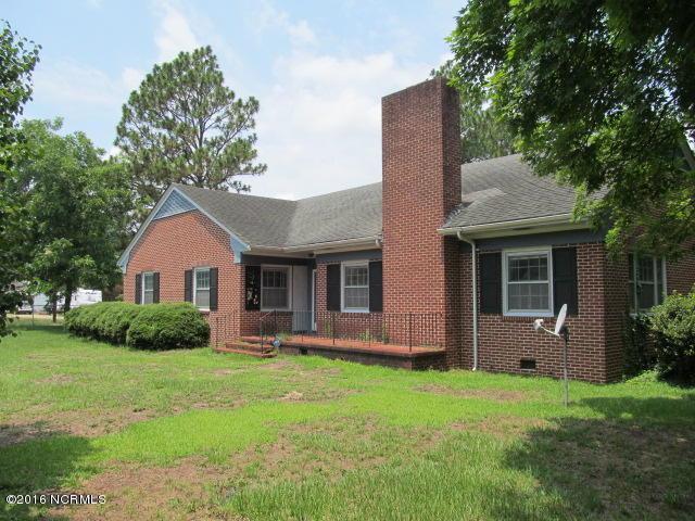 722 Academy Street, Fair Bluff, NC 28439 (MLS #100018669) :: Century 21 Sweyer & Associates