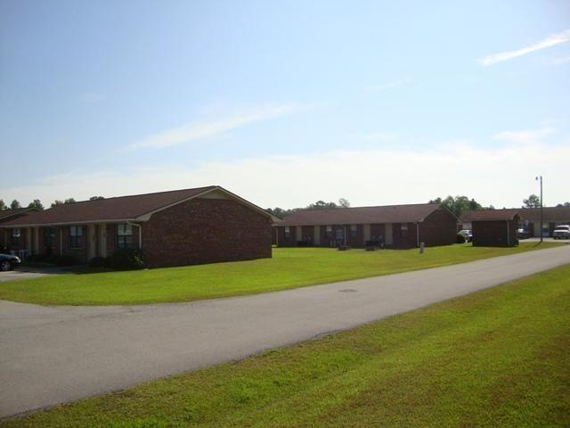 1140 Kellum Loop Road #40, Jacksonville, NC 28546 (MLS #100022577) :: Century 21 Sweyer & Associates
