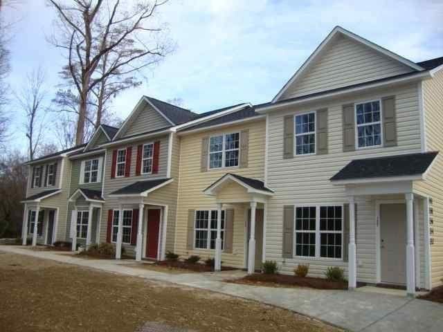 140 Greenford Place, Jacksonville, NC 28540 (MLS #100024834) :: Century 21 Sweyer & Associates