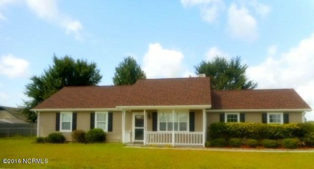 701 Covington Court, Hubert, NC 28539 (MLS #100024974) :: Century 21 Sweyer & Associates