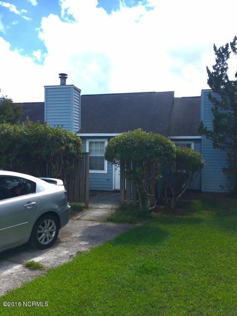 102 Witten Circle - Photo 1