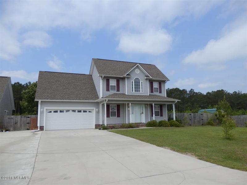 129 Hunt Drive, Hubert, NC 28539 (MLS #100026001) :: Century 21 Sweyer & Associates