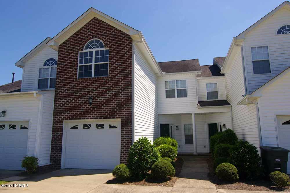 104 B5 Oak Towne Drive, Greenville, NC 27858 (MLS #100026894) :: Century 21 Sweyer & Associates