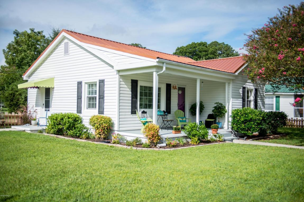 203 E Foy Street, Richlands, NC 28574 (MLS #100028075) :: Century 21 Sweyer & Associates