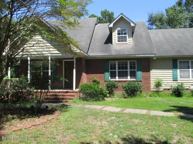 328 Masters Lane, Hampstead, NC 28443 (MLS #100028806) :: Century 21 Sweyer & Associates