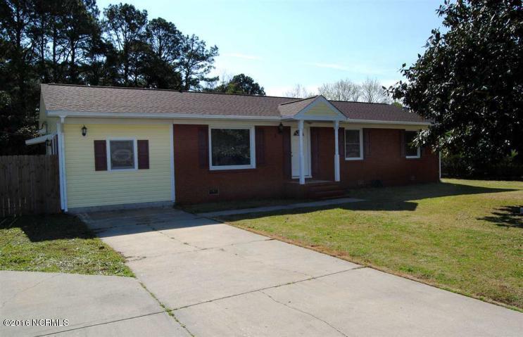 1a Colonial Drive, Jacksonville, NC 28546 (MLS #100028848) :: Century 21 Sweyer & Associates