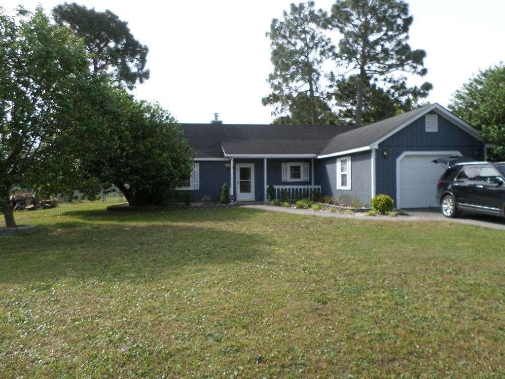 304 Foxtrace Lane, Hubert, NC 28539 (MLS #100028955) :: Century 21 Sweyer & Associates
