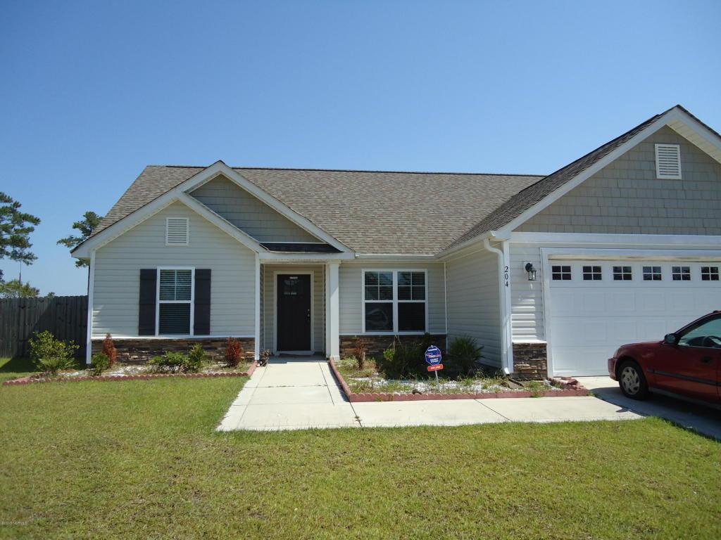 204 Hidden Oaks Drive, Jacksonville, NC 28546 (MLS #100029763) :: Century 21 Sweyer & Associates