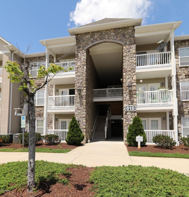 618 Condo Club Drive #210, Wilmington, NC 28412 (MLS #100030852) :: Century 21 Sweyer & Associates