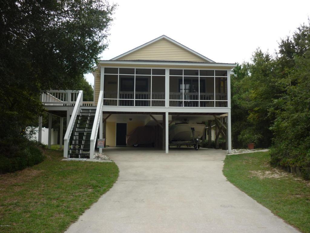 209 Stroud Street, Emerald Isle, NC 28594 (MLS #100031349) :: Century 21 Sweyer & Associates