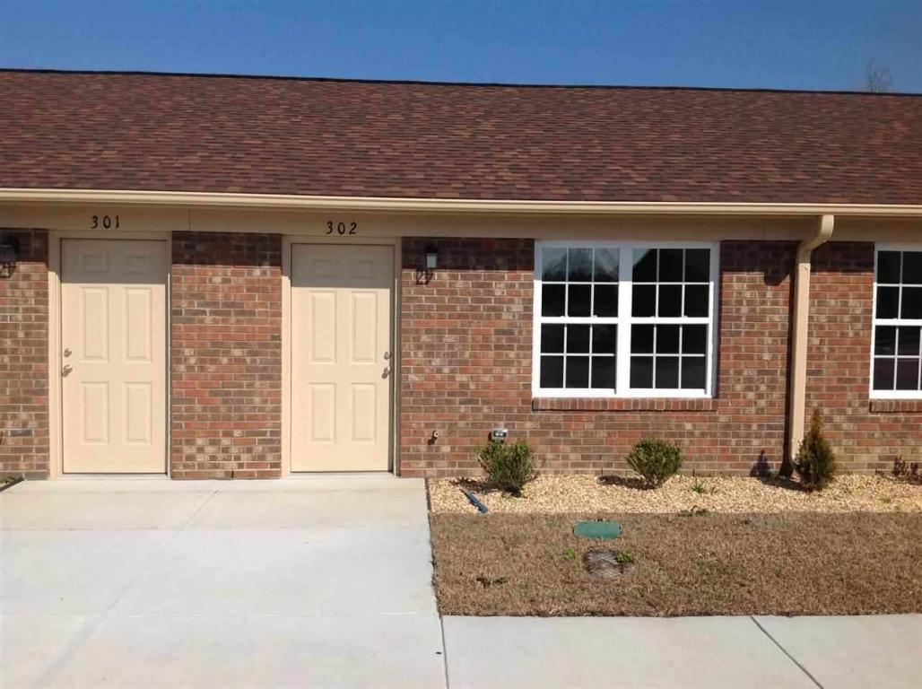 342 Drummer Kellum Road #303, Jacksonville, NC 28546 (MLS #100031863) :: Century 21 Sweyer & Associates