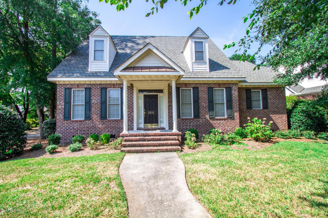 1916 Hallmark Lane, Wilmington, NC 28405 (MLS #100032321) :: Century 21 Sweyer & Associates
