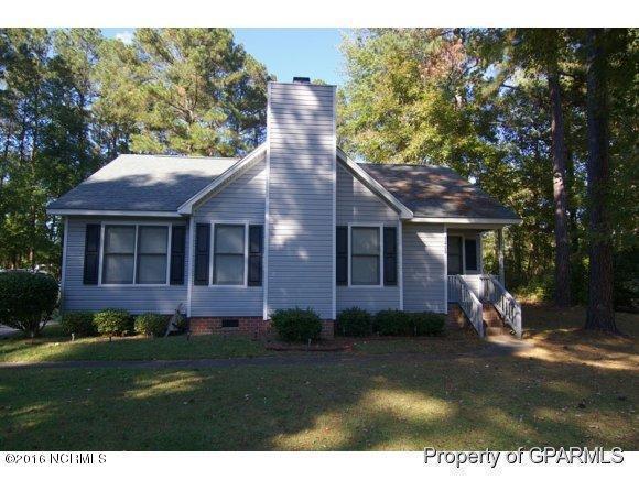 1400 Hunter's Lane, Greenville, NC 27834 (MLS #100032953) :: Century 21 Sweyer & Associates