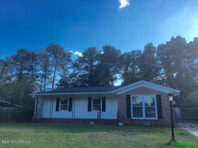 28 Berkshire Drive, Jacksonville, NC 28546 (MLS #100033038) :: Century 21 Sweyer & Associates