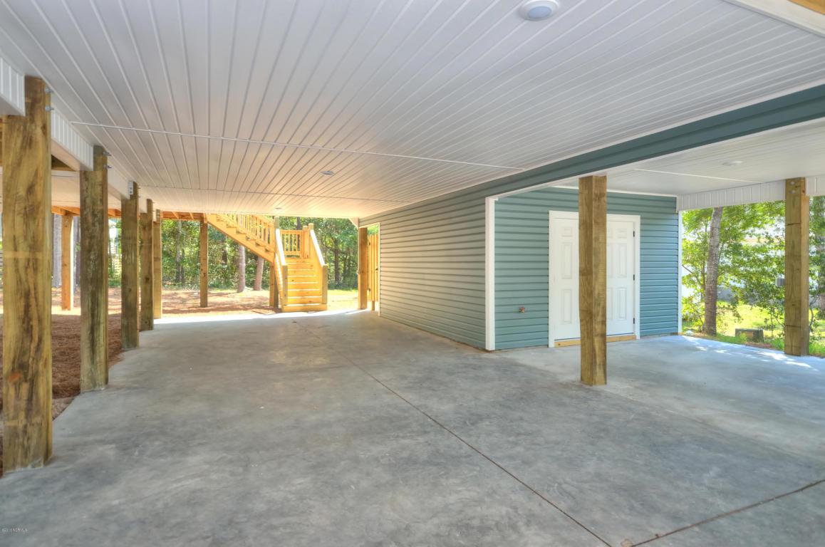 117 NE 4th Street, Oak Island, NC 28465 (MLS #100033410) :: Century 21 Sweyer & Associates