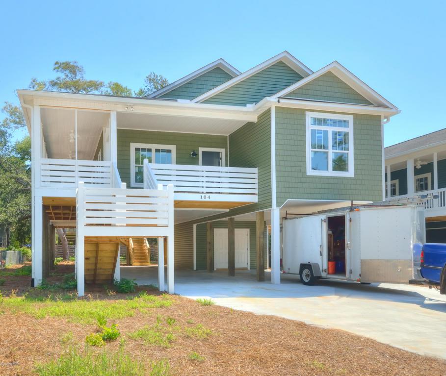 118 NE 12th Street, Oak Island, NC 28465 (MLS #100033631) :: Century 21 Sweyer & Associates