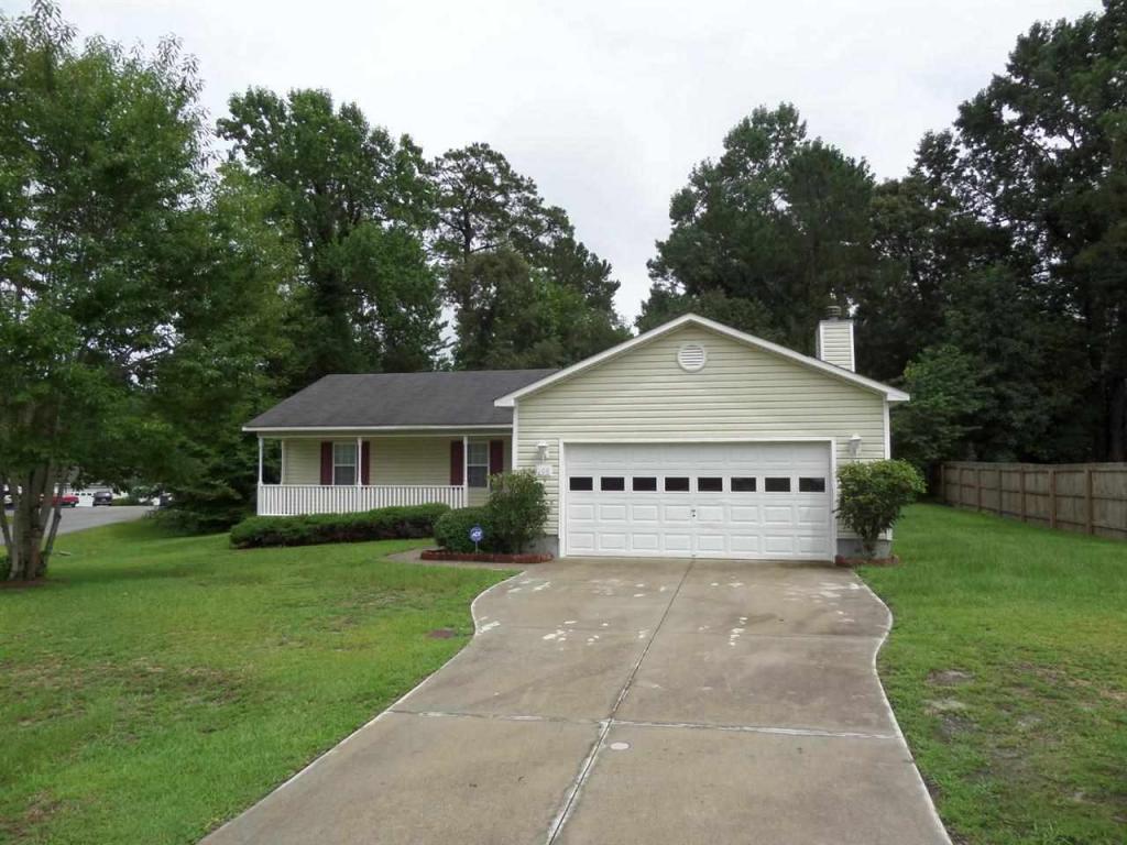 106 Grismill Road, Jacksonville, NC 28540 (MLS #100033829) :: Century 21 Sweyer & Associates