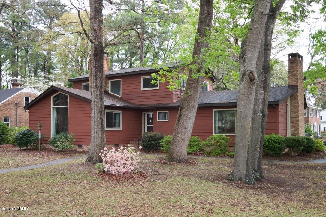 2013 Pinecrest Drive - Photo 1