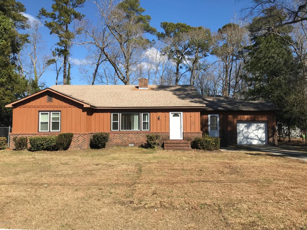 803 Riverside Drive - Photo 1