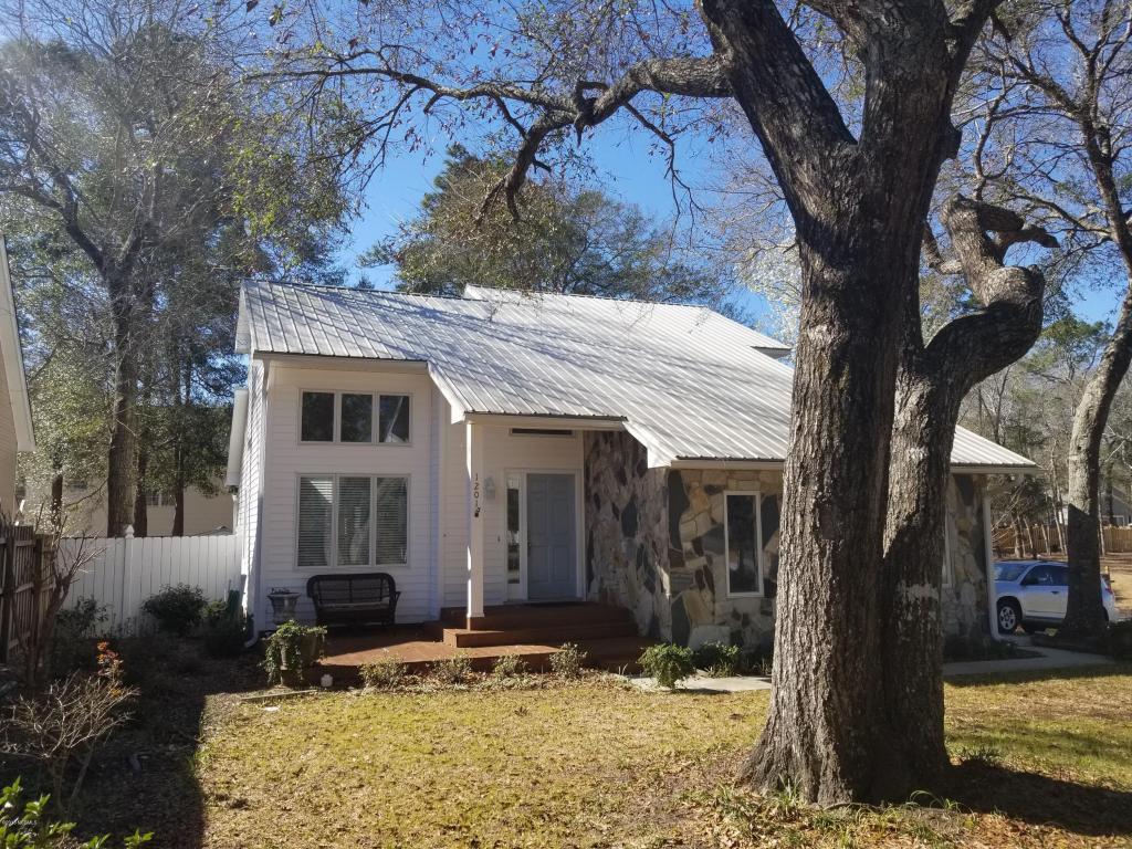 1201 Oak Island Drive - Photo 1