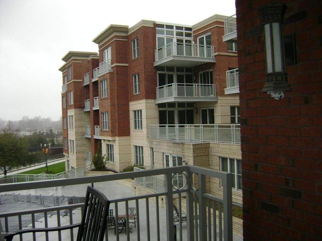 207 Sky Sail Boulevard - Photo 1