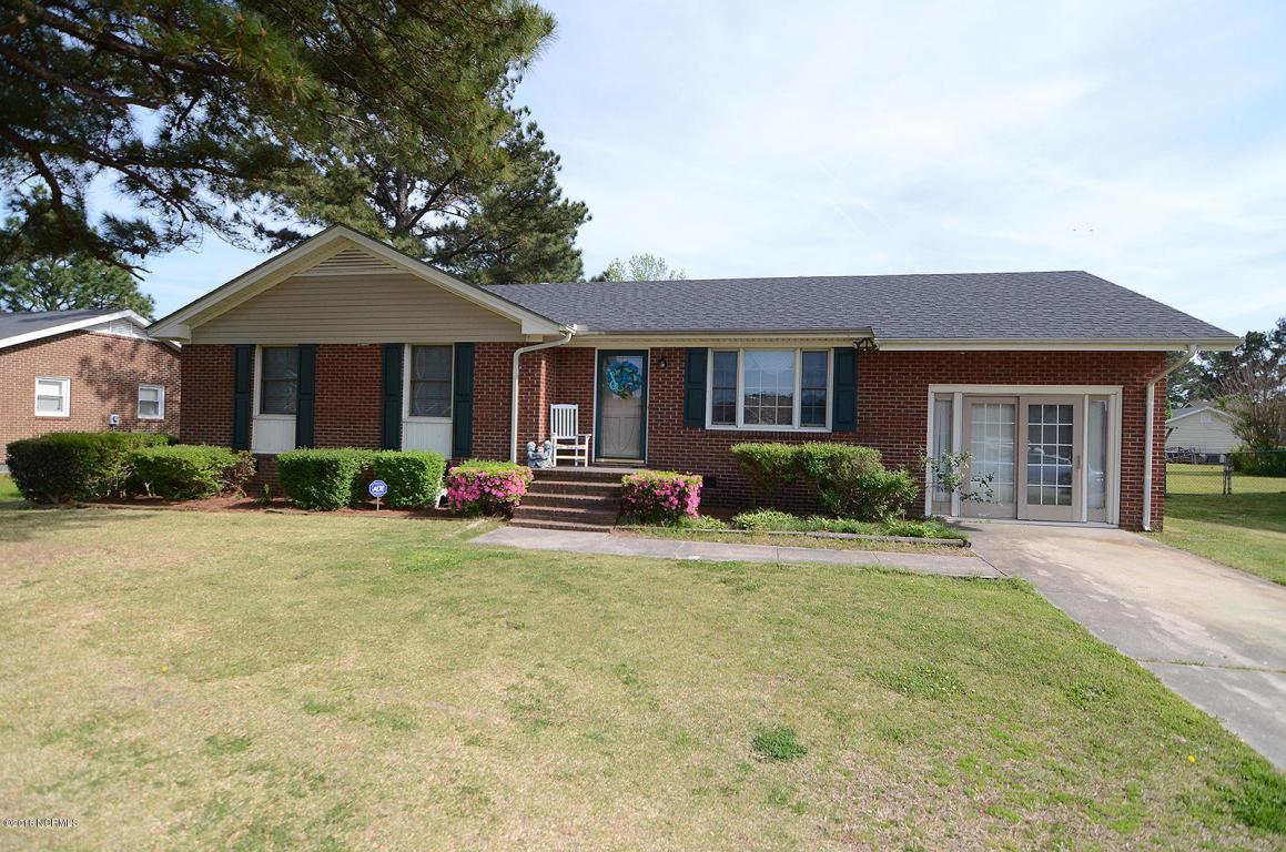 2205 Fieldcrest Road - Photo 1