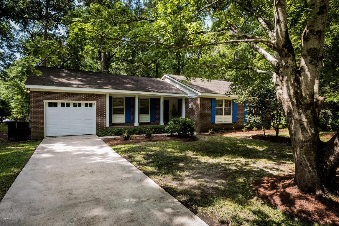 108 Pineview Drive - Photo 1