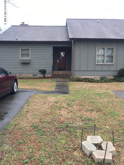 2906 Derby Drive - Photo 1