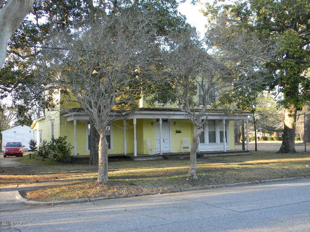 110 Simmons Avenue - Photo 1