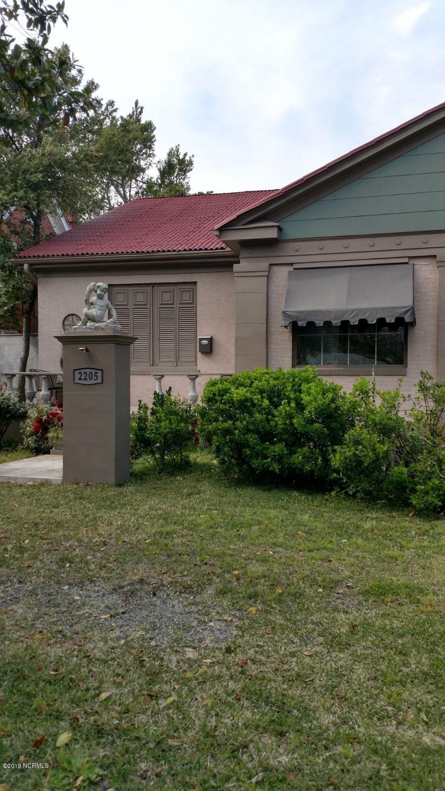 2205 Market Street - Photo 1