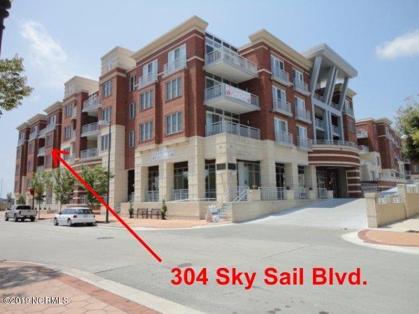 304 Sky Sail Boulevard - Photo 1