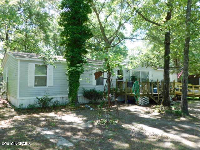 121 Hickory Drive - Photo 1