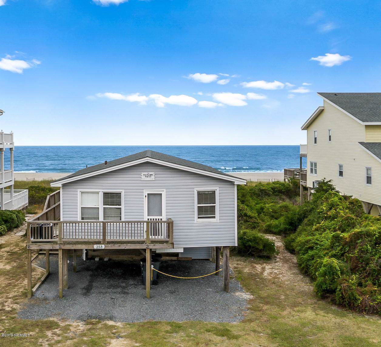 253 Ocean Boulevard - Photo 1
