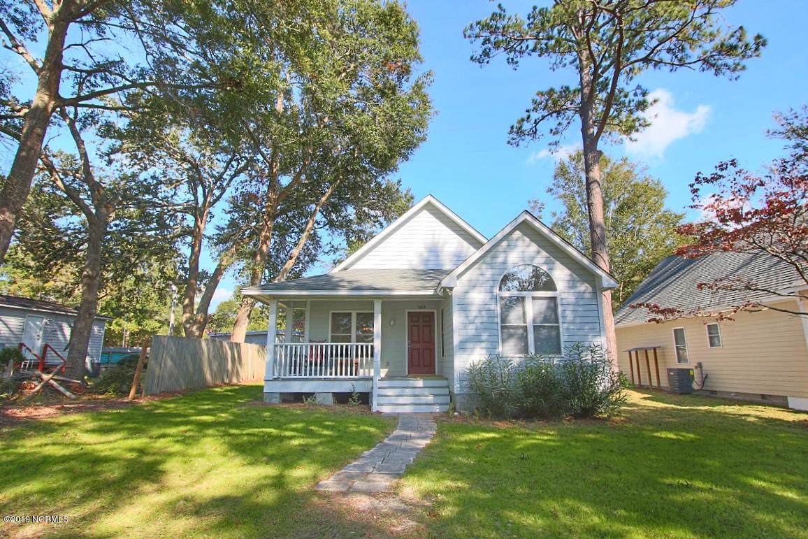 1664 Lawndale Drive - Photo 1